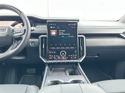 New 2026 GMC Acadia AT4 w/ Super Cruise Package image 24