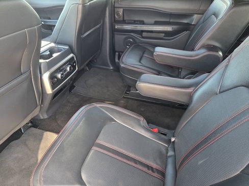 Used 2022 Ford Expedition Max Limited image 21