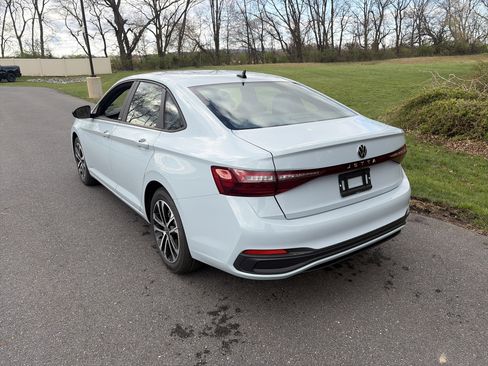 New 2026 Volkswagen Jetta Sport FWD image 6