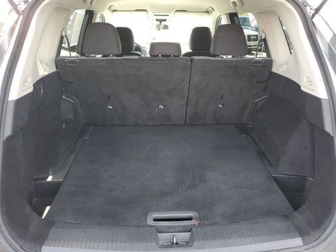 Used 2022 Nissan Rogue S AWD/4WD image 8