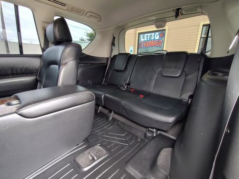 Used 2019 Nissan Armada Platinum w/ Captain's Chairs Package RWD image 39