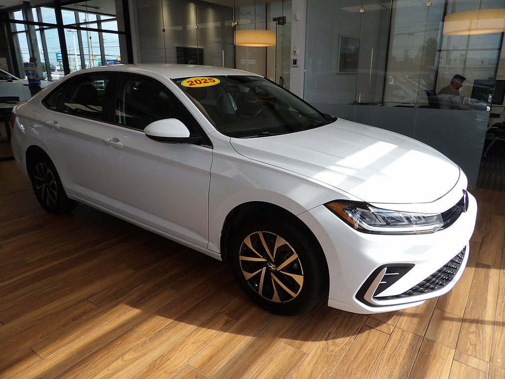 Used 2025 Volkswagen Jetta S FWD image 3
