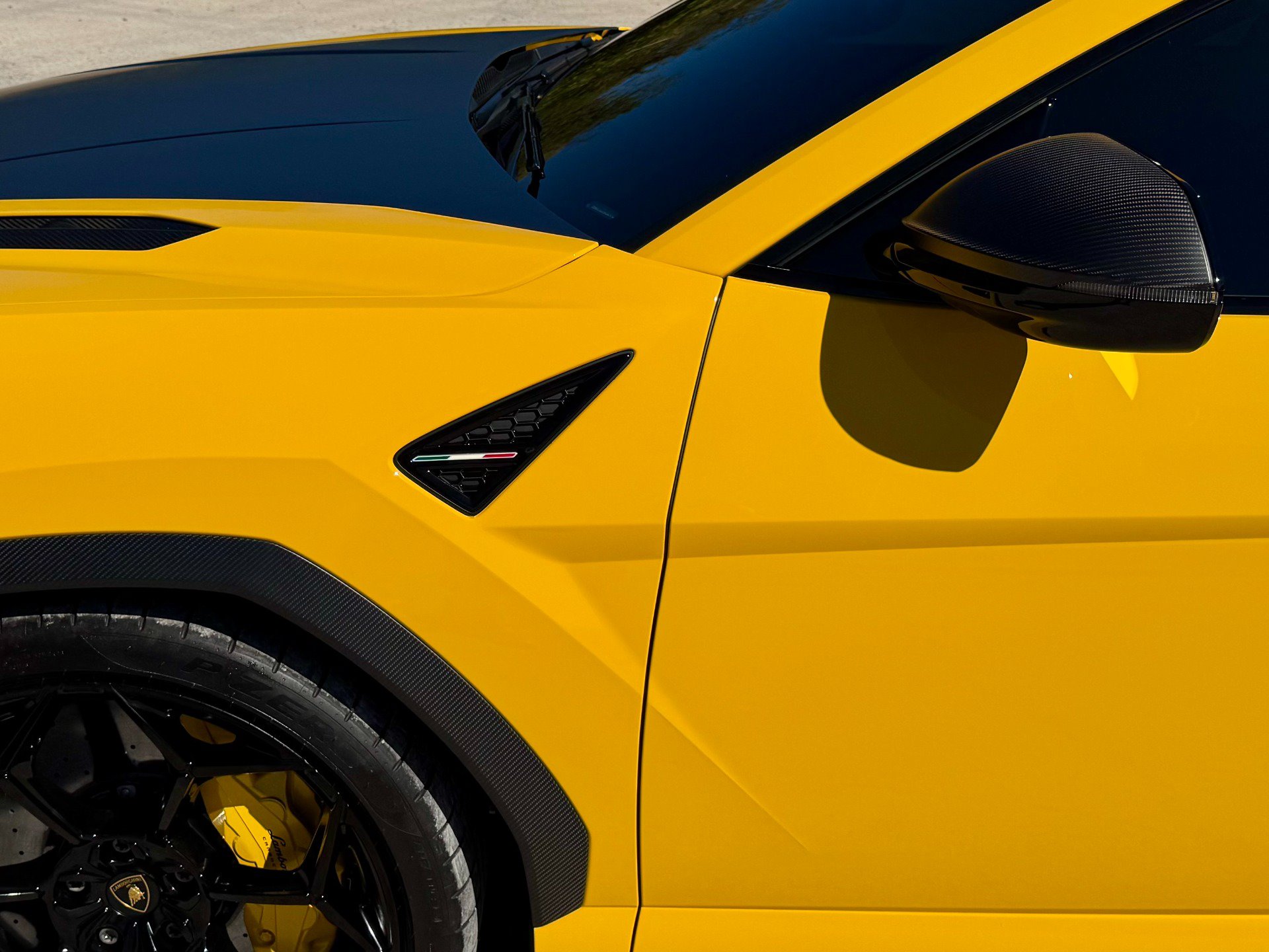 Used 2024 Lamborghini Urus Performante AWD/4WD image 94