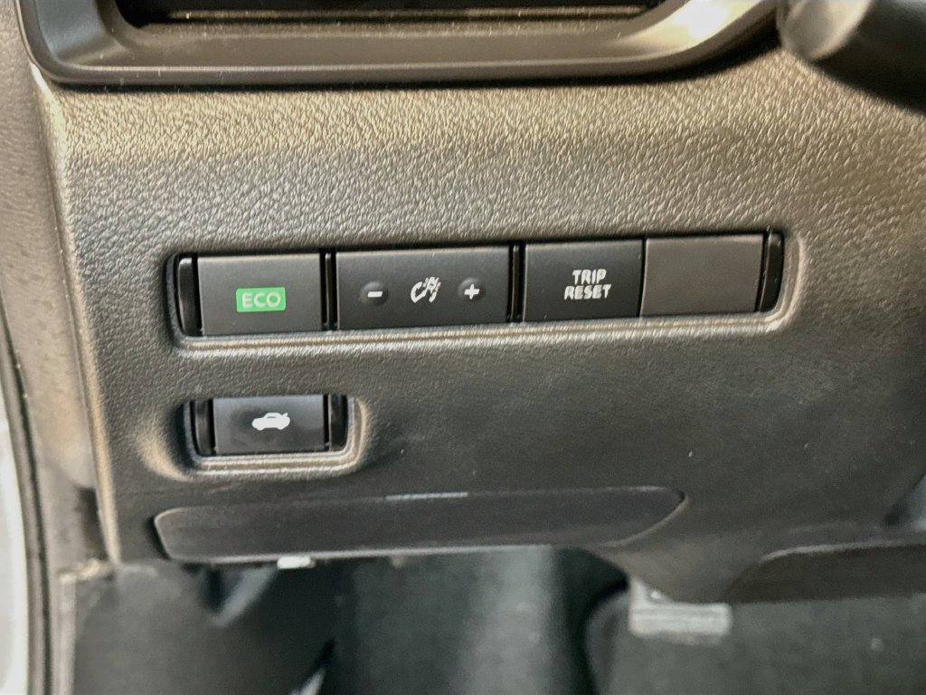 Used 2024 Nissan Sentra S FWD image 11