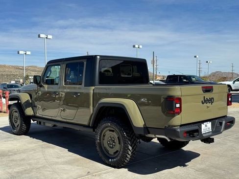 New 2026 Jeep Gladiator Willys image 3