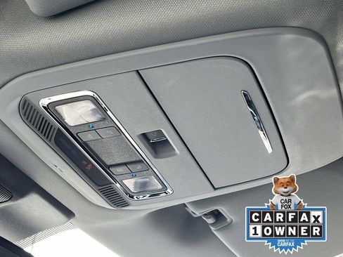 Used 2022 Ford F150 Lariat image 34