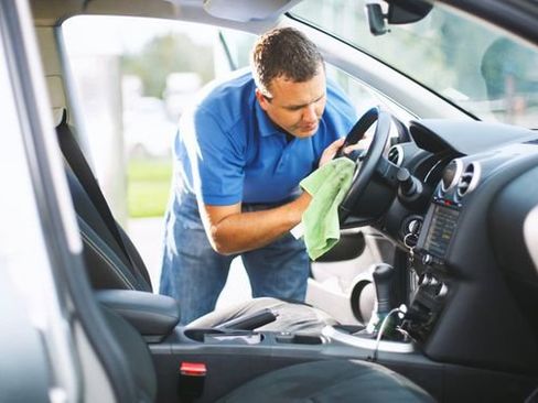 Used 2022 RAM 1500 Big Horn image 2