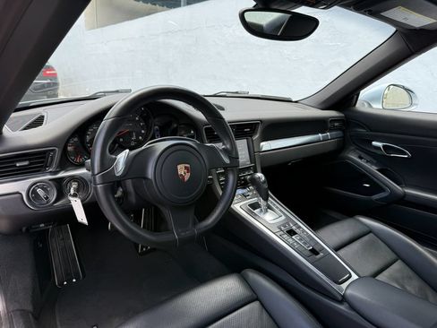 Used 2014 Porsche 911 Carrera RWD image 9