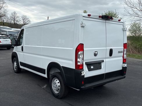 Used 2023 RAM ProMaster 1500 w/ Interior LED Lighting Group FWD image 4