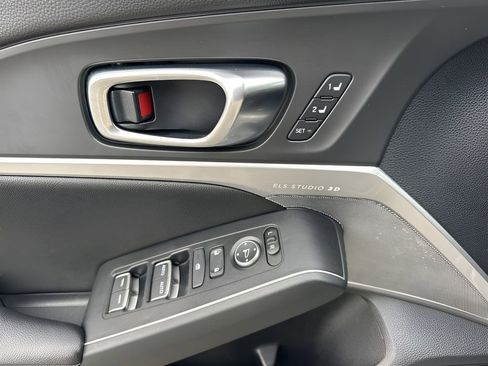 Used 2025 Acura Integra A-Spec image 27