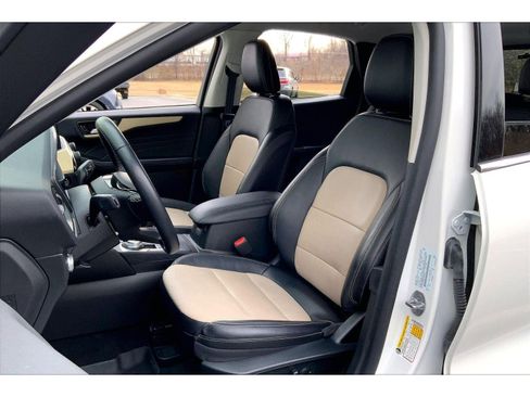 Used 2022 Ford Escape Titanium w/ Titanium Elite Package image 24