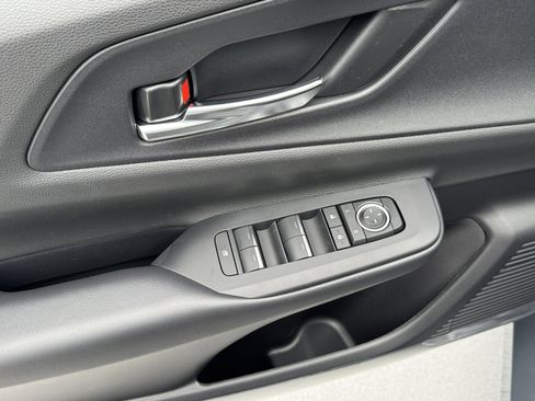 New 2026 Toyota Prius Plug-In Hybrid image 18