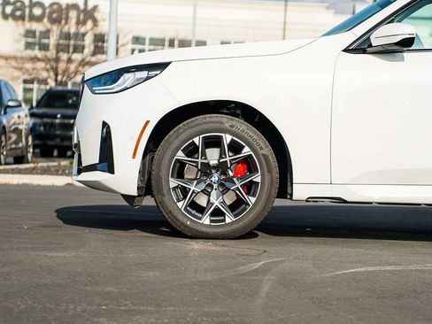 Used 2026 BMW X3 xDrive30 w/ M Sport Package image 8