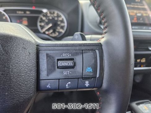 Used 2025 Nissan Rogue SV AWD/4WD image 27