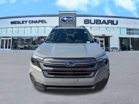 Certified 2025 Subaru Forester Premium image 8