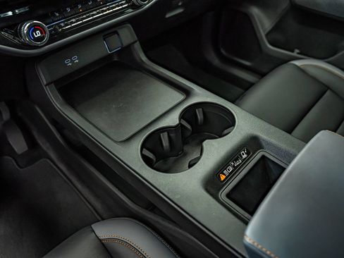 Used 2024 Honda Prologue Touring image 24