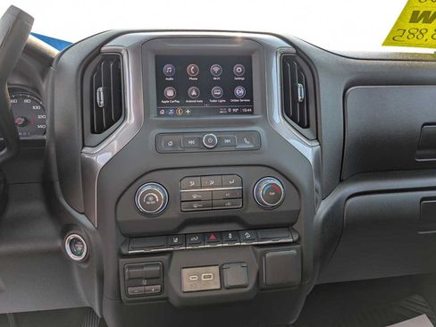 Used 2025 Chevrolet Silverado 2500 Custom w/ Custom Convenience Package AWD/4WD image 32