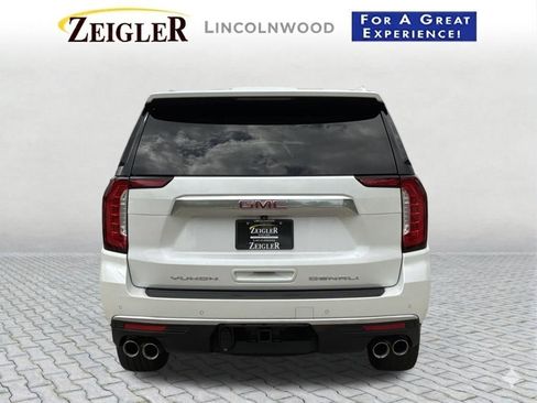 Used 2022 GMC Yukon Denali AWD/4WD image 5