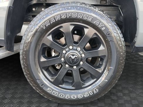 Used 2026 RAM 2500 Laramie AWD/4WD image 23