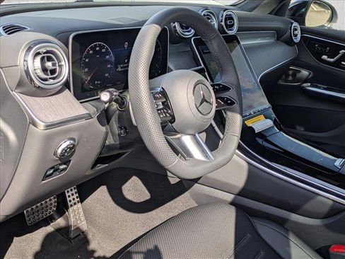 New 2026 Mercedes-Benz GLC 300 image 3