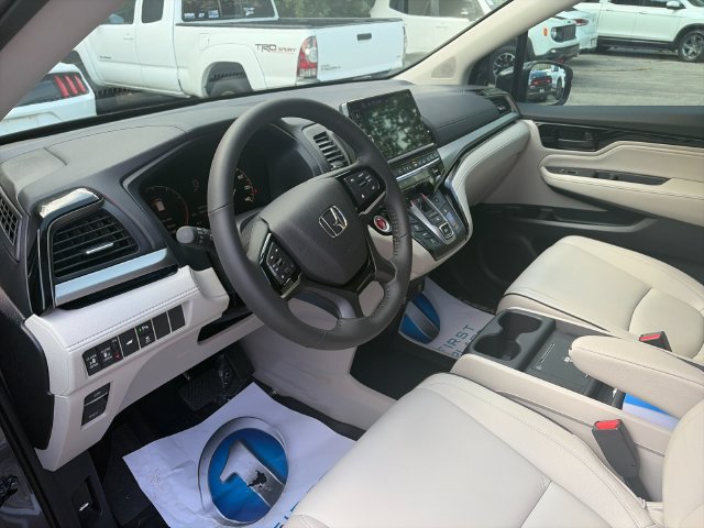 New 2027 Honda Odyssey Touring image 11