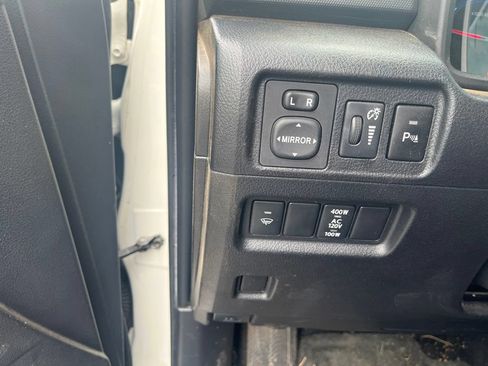 Used 2016 Toyota 4Runner Limited RWD image 12