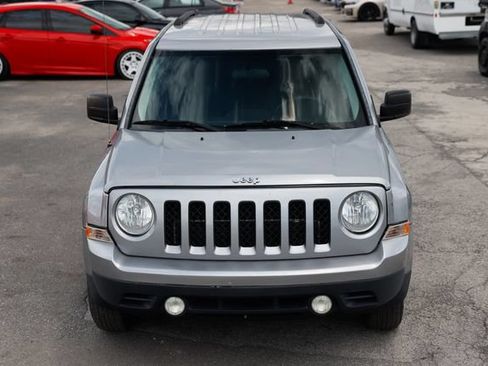 Used 2015 Jeep Patriot Sport w/ Power Value Group FWD image 20