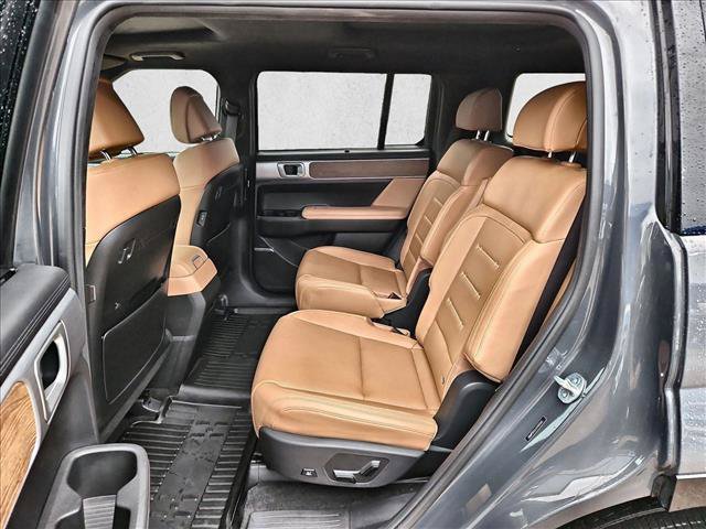Used 2026 Hyundai Santa Fe Calligraphy AWD/4WD image 19