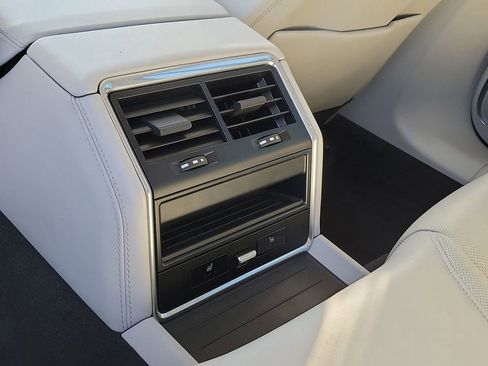 Used 2019 Porsche Panamera GTS image 25