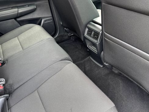 Certified 2025 Honda CR-V EX image 30