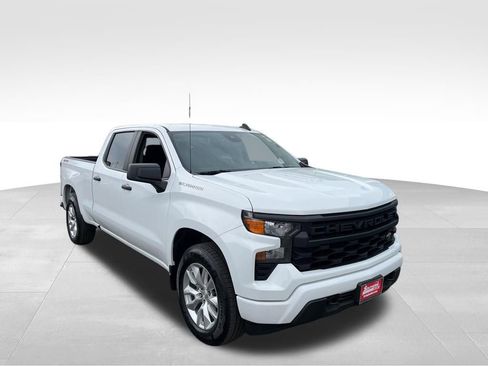 Used 2023 Chevrolet Silverado 1500 Custom image 11