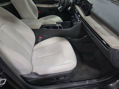 Used 2025 Hyundai Sonata SEL FWD image 8