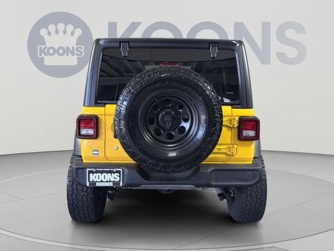 Used 2019 Jeep Wrangler Unlimited Sport S AWD/4WD image 5