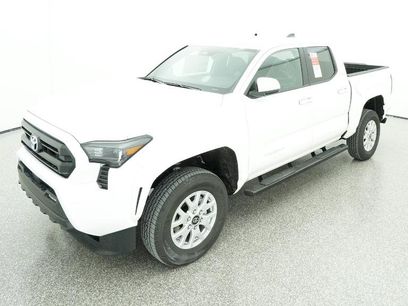 New 2025 Toyota Tacoma SR5