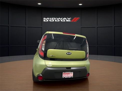 Used 2014 Kia Soul + image 6