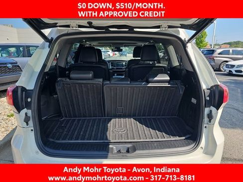 Used 2017 Toyota Highlander XLE AWD/4WD image 12