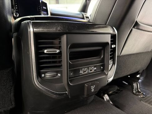 Used 2019 RAM 2500 Laramie AWD/4WD image 36