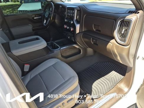 Used 2021 GMC Sierra 1500 SLT w/ SLT Premium Package AWD/4WD image 13