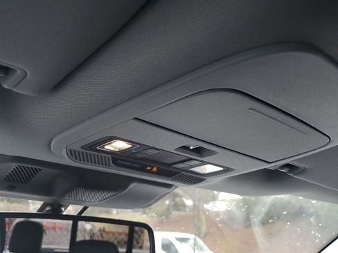 Used 2021 Ford F150 XLT w/ Equipment Group 302A High image 13