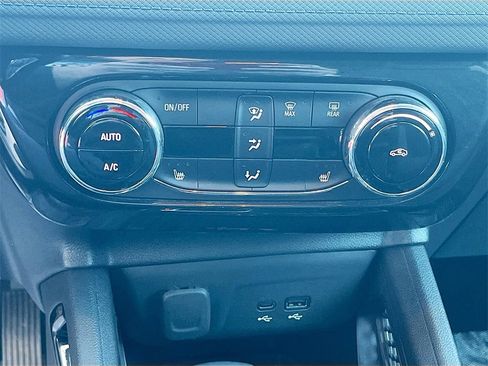 Used 2024 Chevrolet TrailBlazer LT w/ Convenience Package image 15