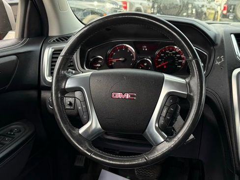 Used 2013 GMC Acadia SLE image 8