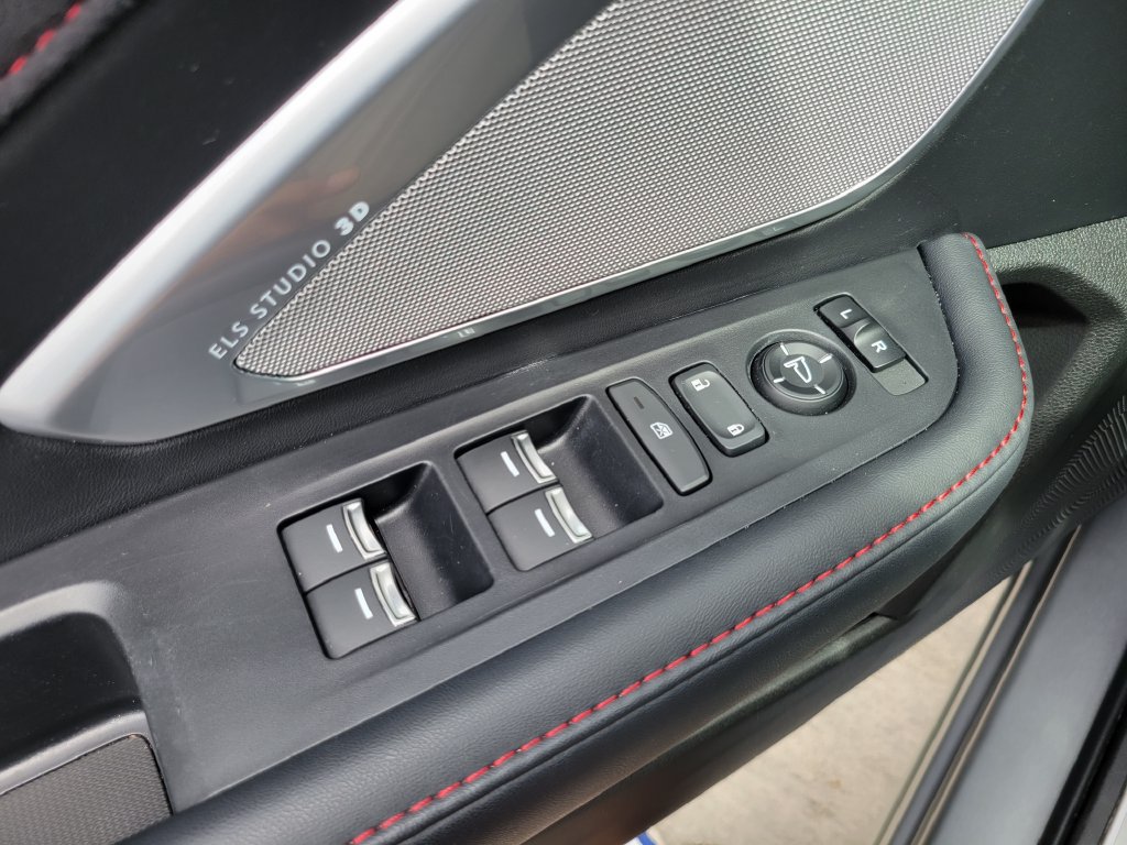 Certified 2025 Acura RDX w/ Advance Package AWD/4WD image 21