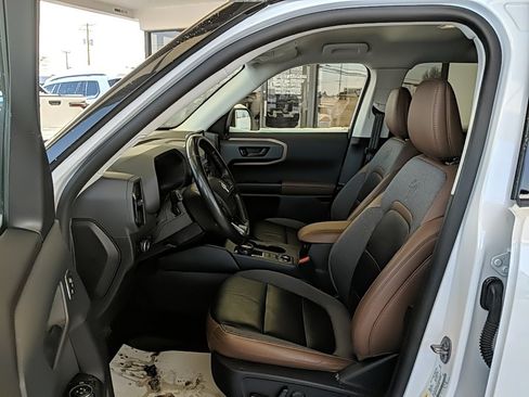 Used 2023 Ford Bronco Sport Outer Banks w/ Tech Package image 10