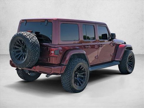 Used 2021 Jeep Wrangler Unlimited Sahara AWD/4WD image 5