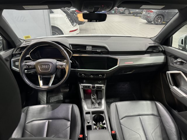 Certified 2023 Audi Q3 2.0T Premium Plus w/ Premium Plus Package AWD/4WD image 12
