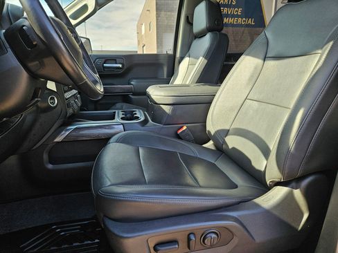 Used 2021 Chevrolet Silverado 1500 LTZ w/ LTZ Premium Package AWD/4WD image 15