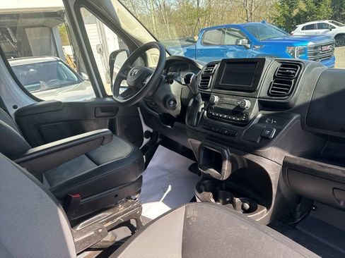 Used 2025 RAM ProMaster 3500 w/ Convenience Group FWD image 55