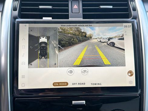 New 2026 Land Rover Discovery Limited Edition image 35