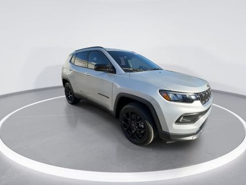 New 2026 Jeep Compass Latitude AWD/4WD image 2