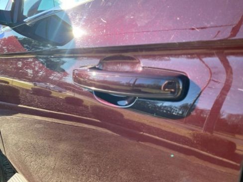 Used 2024 Ford Expedition Max XLT image 33